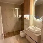 Santa Barbara 3 *